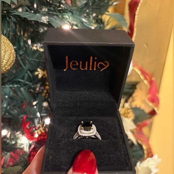 Jeulia Black Onyx Double Halo Ring - Picture 6 of 7